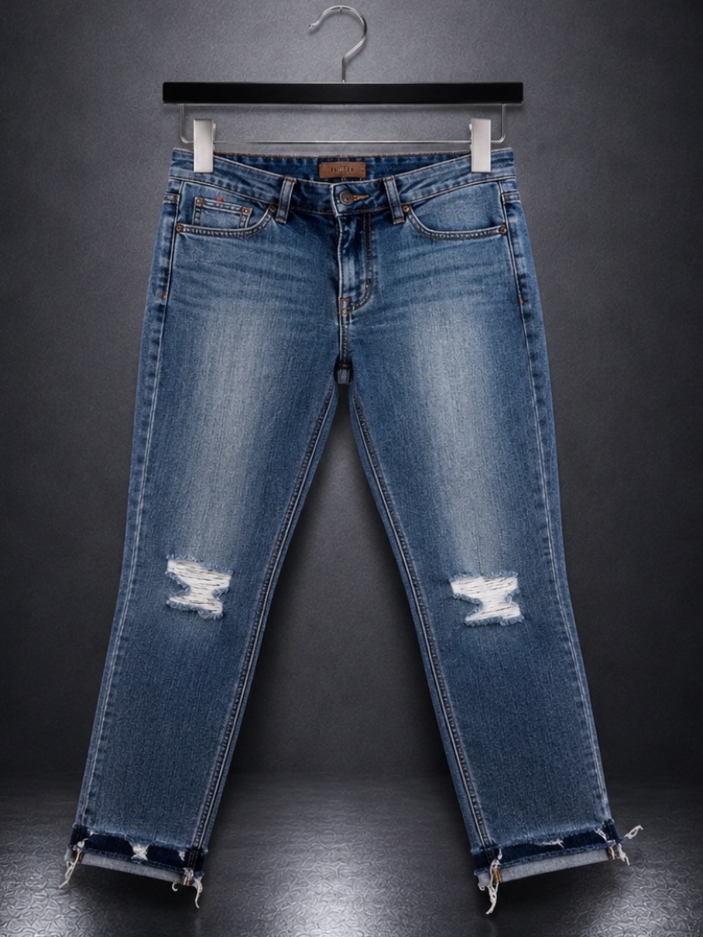 Joe’s Jeans Billie Ankle Boyfriend Slim Distressed Fray Crop Jeans W27x26 EUC